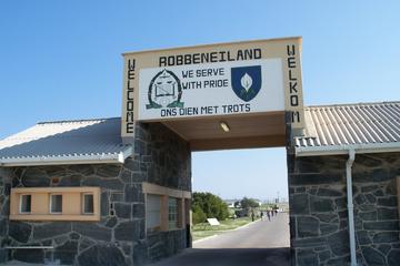Full-Day Walk to Freedom Tour in Cape Town Including Robben Island