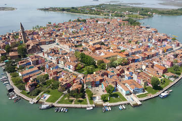 Murano, Burano, and Torcello Islands Small-Group Cruise from Venice