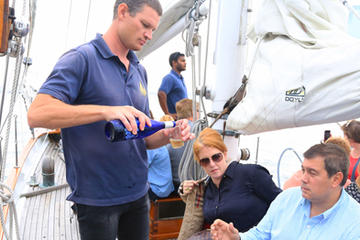 New York Sailboat Cruise with Wine Cheese and Charcuterie