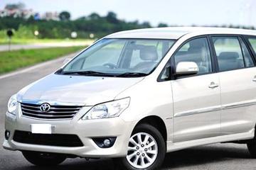 Full-Day Private Car Delhi and Agra