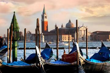 Private Venice Walking Tour and Gondola from Florence by Train