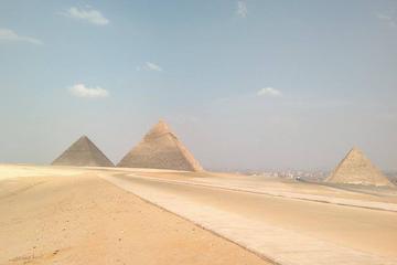 Half Day Tour To Giza Pyramids and The Sphinx From Giza