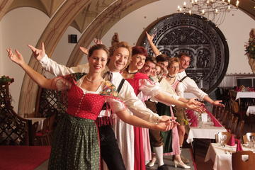 Austrian Dinner Show in Vienna