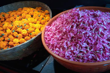 Shopping and Bazaar trail in Mumbai