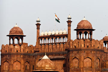 Heritage Walk Including Food Tasting in Old Delhi
