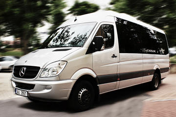 With comfortable minibus Mercedes Sprinter from Passau to Prague