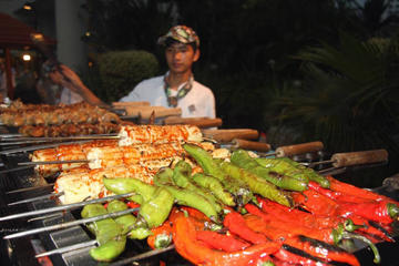 3-Hour Private Night Tour: Beijing Foodie Experience