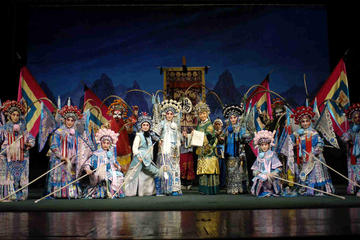 Beijing Private Tour:Pearl Market Peking Duck Dinner and Peking Opera Show