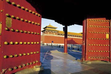 Private 2-Day Beijing Sightseeing with VIP Show Ticket