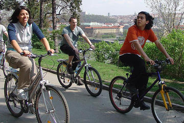 Prague Panoramic City and Prague Castle Bike Tour