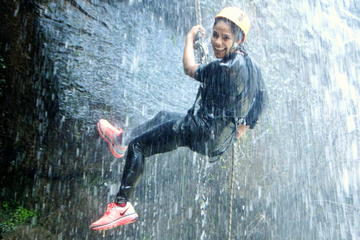 Tixhiñú Waterfalls Abseiling Adventure