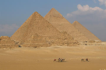 6-Hour Private Layover Tour to the Pyramids and the Sphinx