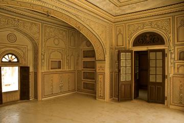 Private Tour of Jaipur Forts and Beyond