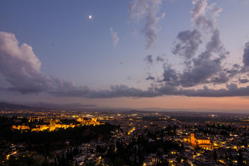 Sunset Walking Tour Albayzin and Sacromonte