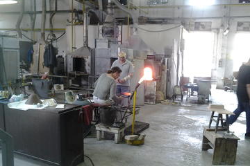 Excursion to Murano and Burano Including a Glass Factory and a Lace Laboratory