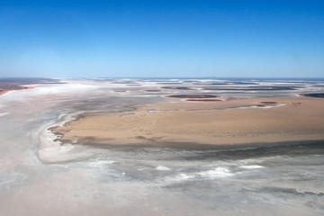 Uluru Fixed-Wing Scenic Flight Including Kata Tjuta & Lake Amadeus
