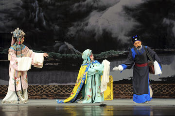Beijing Night Tour- Peking Opera with Transfer