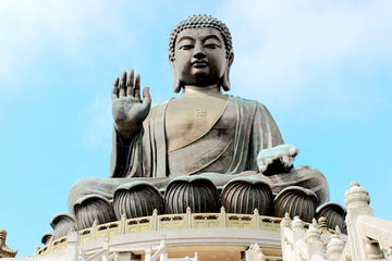 Lantau Island and Giant Buddha Cable Car Group Tour With Hotel Pickup in Hong Kong Island