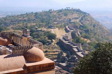 Udaipur to Kumbhalgarh Fort Day Trip - Private Car with historian Guide