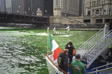 Chicago's 'Greening The River' Photography Tour