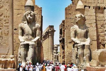Private tour East and West Bank