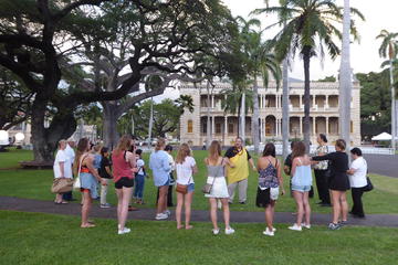 Path to Ho'okipa Historic Honolulu Walking Tour