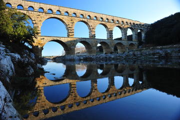Small-Group Guided Day-Trip around Historical Provence from Avignon