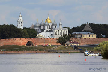 Private Full-Day Trip to Velikiy Novgorod from St. Petersburg