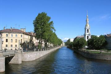 St Petersburg Boat Trip Through Rivers and Canals