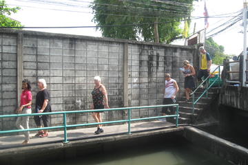 Explore Real Bangkok By Foot