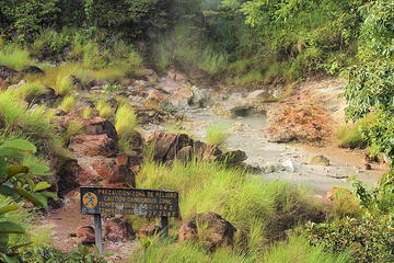 Hiking Tour in Rincón de La Vieja National Park