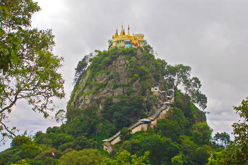 Bagan Day Tour to Mount Popa and Salay