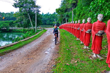 Hpa An Full-Day Cycling Tour with Lunch