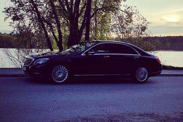 First Class Airport Limousine Transfer: Sturup Airport to Malmö City