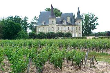 Small-Group Saint-Emilion Day Trip from Bordeaux
