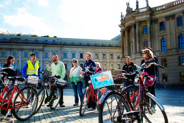 Berlin 3-Hour Bike Tour: City-Center Welcome