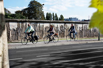 Berlin Wall and Third Reich History 3-Hour Bike Tour in Berlin