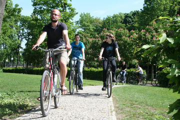 Private Bike Tour of Tiergarten and Berlin's Hidden Places