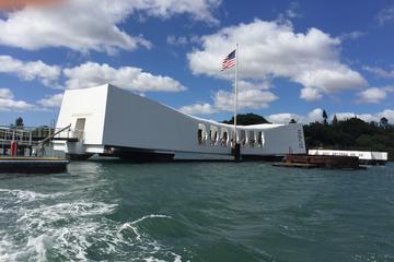 Oahu Day Trip: Pearl Harbor and Oahu North Shore Tour From the Big Island