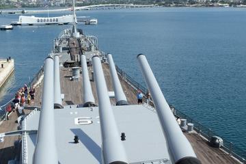 Pearl Harbor Small Group Tour