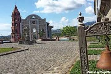 Bataan Sightseeing with Las Casas de Acuzar from Manila