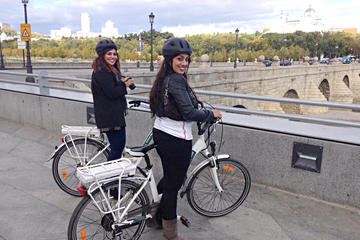 Madrid Highlights: Guided E-Bike Tour