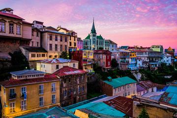 Full-Day Valparaiso and Casablanca Valley Tour from Santiago to San Antonio Port