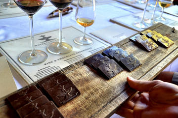 Gourmet Food and Wine Tour in Stellenbosch