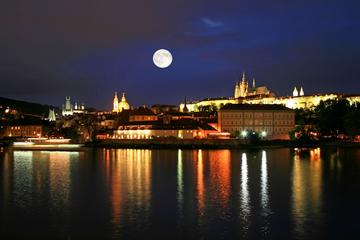 Buffet Dinner Cruise on the Vltava River