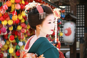 Day Trip by Bus from Osaka to Kyoto Meet Maiko in Gion see UNESCO World Heritage Temples