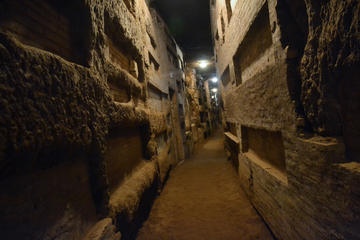 Private Guided Tour of Underground Rome Including the Capuchin Crypt and Catacombs