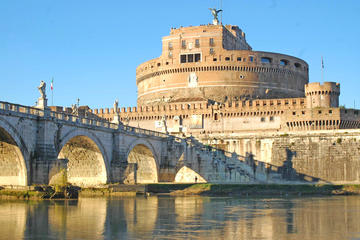 Skip-the-lines Castel Sant'Angelo and Pope Paul III Apartments Tour