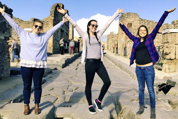 Skip-the-lines small-group tour from Rome to Pompeii Positano and Amalfi Coast