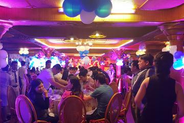 Small Group Dinner Cruise in Da Nang city